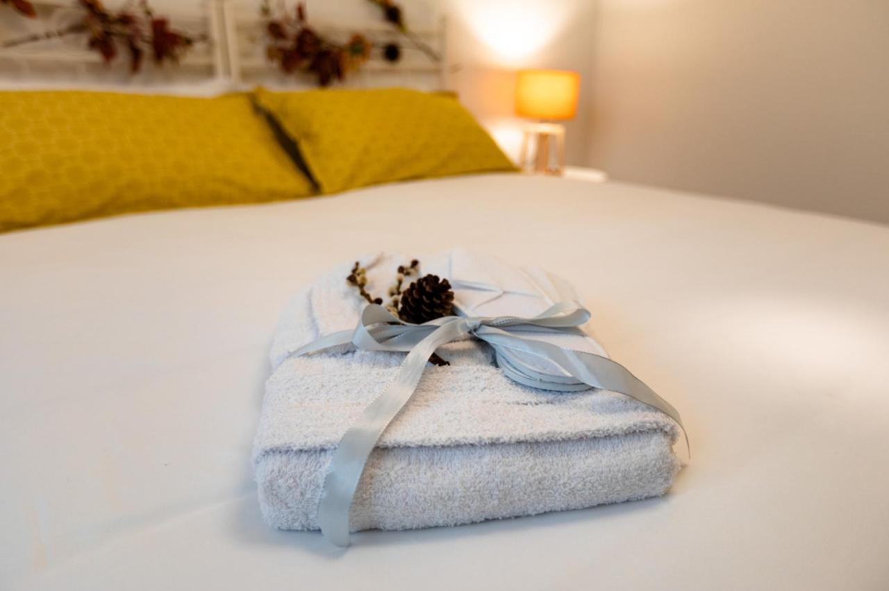 B&B Quattro Stagioni Charme And Wellness Besnate Zewnętrze zdjęcie