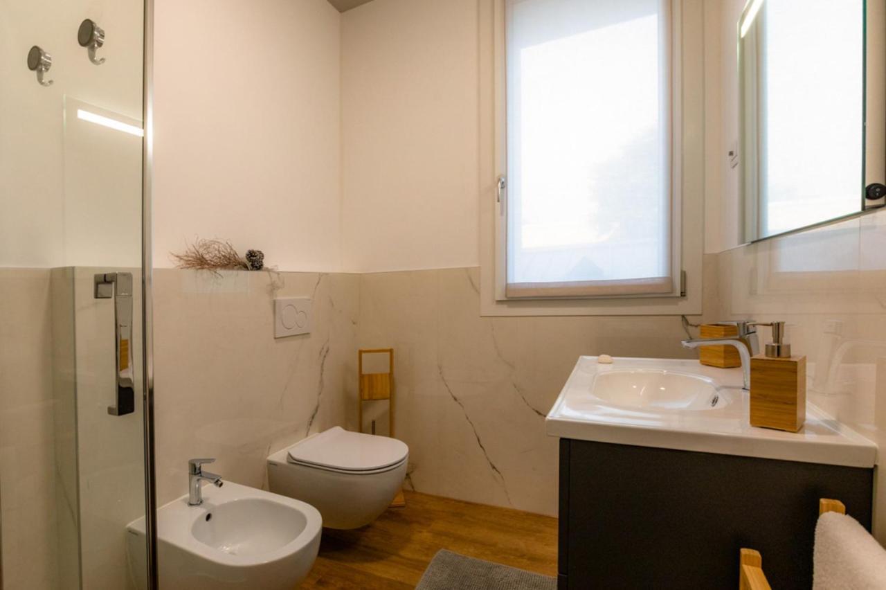 B&B Quattro Stagioni Charme And Wellness Besnate Zewnętrze zdjęcie
